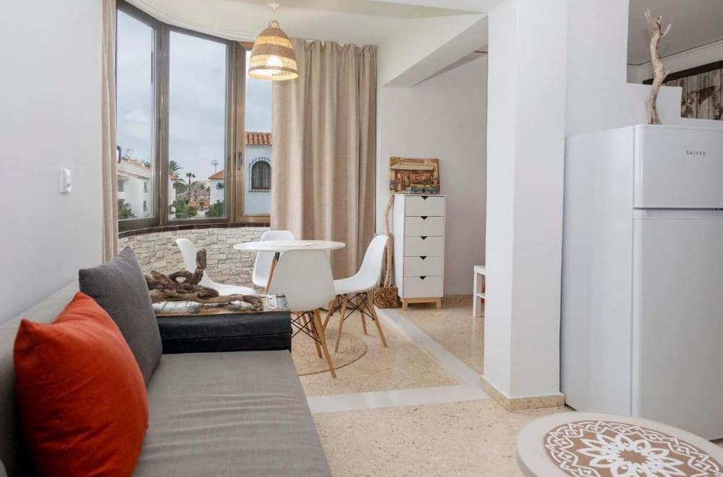 1 makuuhuone Huoneisto myytävänä paikassa Denia mukana uima-altaan - 160 000 € (Ref: 9443784)