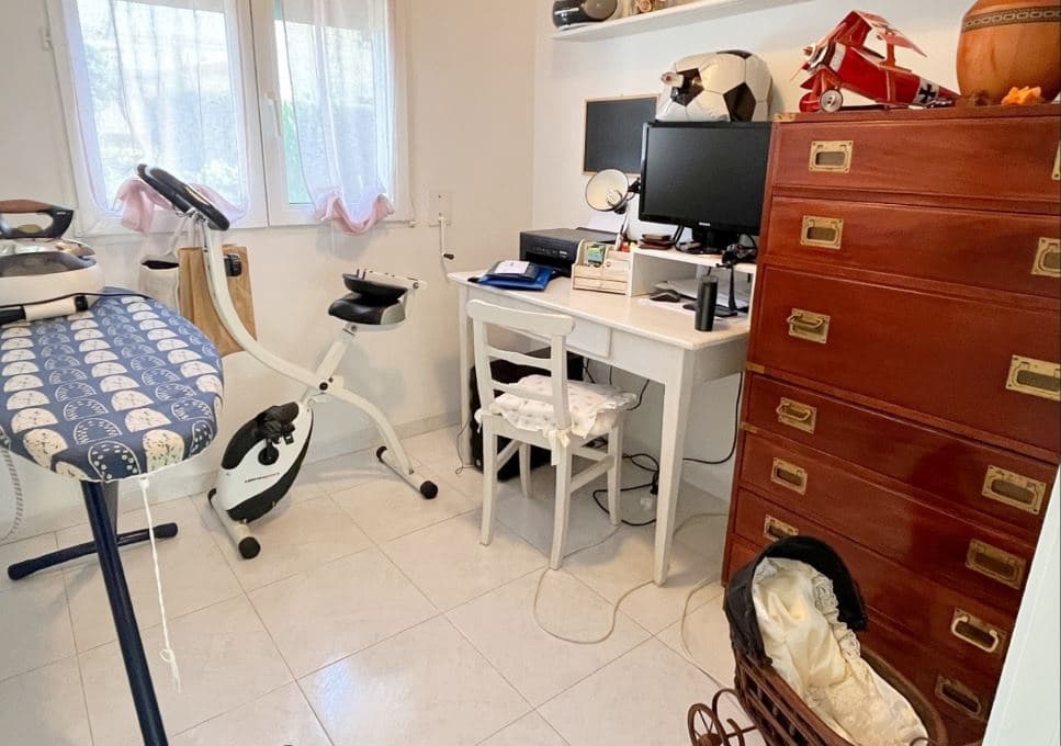 6 bedroom Villa for sale in Denia with pool garage - € 499,900 (Ref: 9481467)