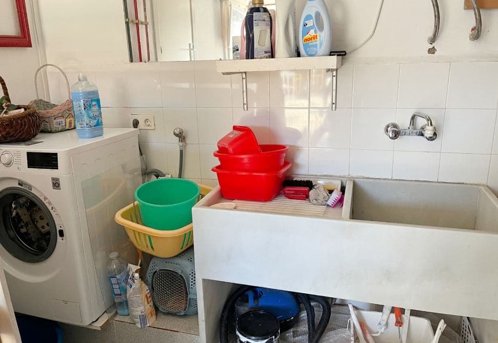 6 bedroom Villa for sale in Denia with pool garage - € 499,900 (Ref: 9481467)