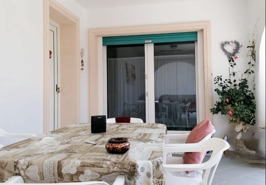 6 bedroom Villa for sale in Denia with pool garage - € 499,900 (Ref: 9481467)