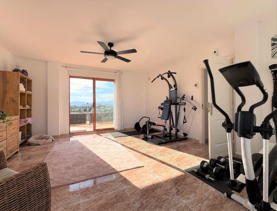 4 makuuhuone Huoneisto myytävänä paikassa Denia mukana uima-altaan 
autotalli - 790 000 € (Ref: 9528400)