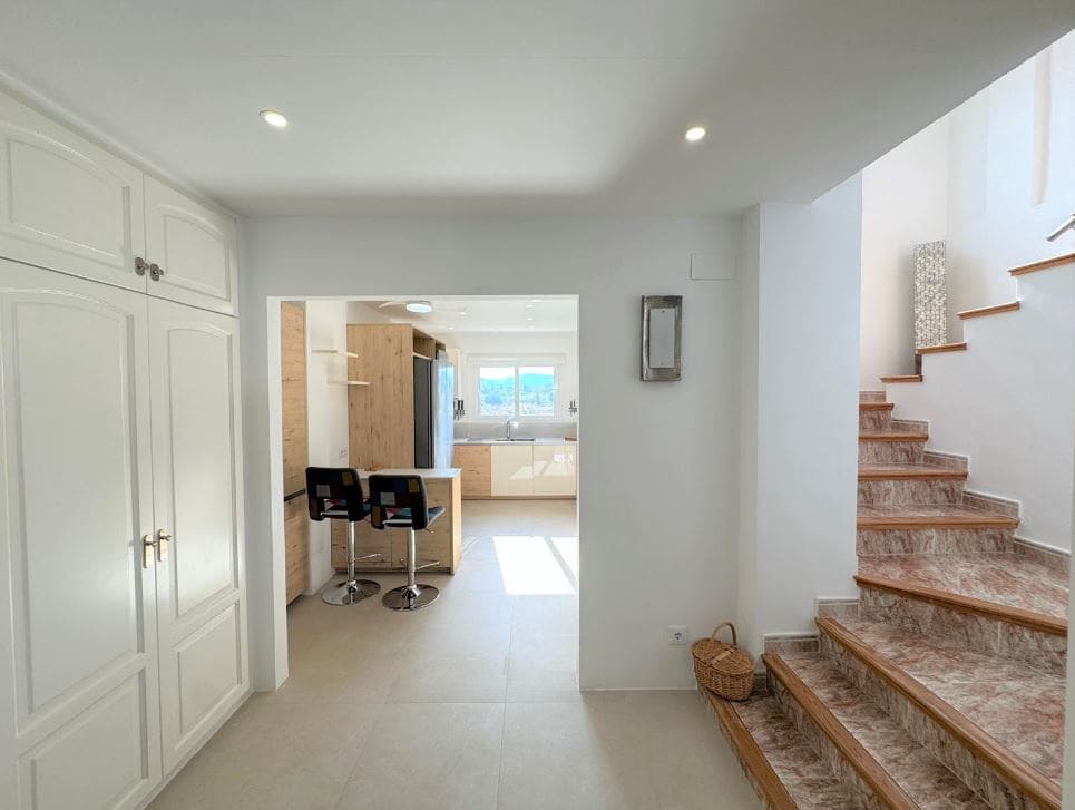 4 makuuhuone Huoneisto myytävänä paikassa Denia mukana uima-altaan 
autotalli - 790 000 € (Ref: 9528400)