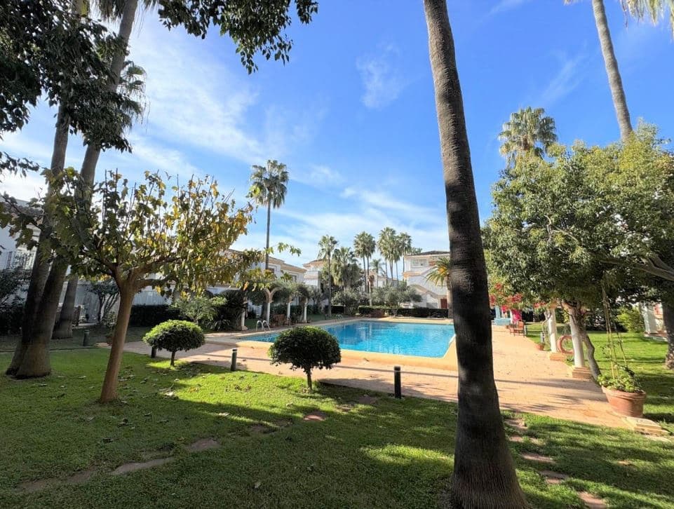 4 makuuhuone Huoneisto myytävänä paikassa Denia mukana uima-altaan 
autotalli - 790 000 € (Ref: 9528400)