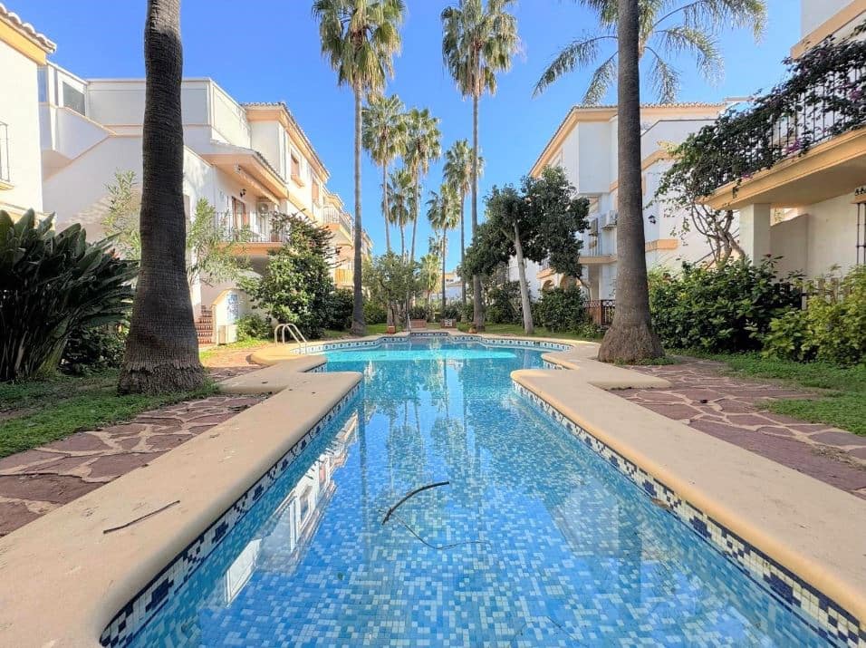 4 makuuhuone Huoneisto myytävänä paikassa Denia mukana uima-altaan 
autotalli - 790 000 € (Ref: 9528400)