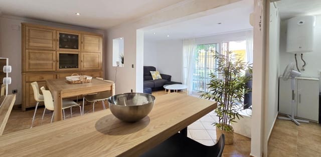 Apartamento de 2 habitaciones en Les Bassetes - El Marjal, Dénia en venta con piscina garaje - 218.500 € (Ref: 9575016)