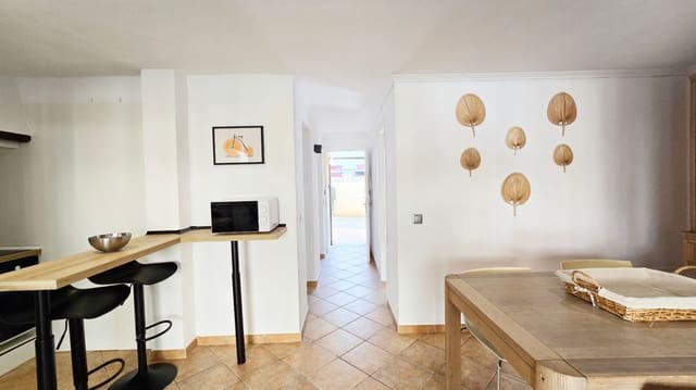 Apartamento de 2 habitaciones en Les Bassetes - El Marjal, Dénia en venta con piscina garaje - 218.500 € (Ref: 9575016)