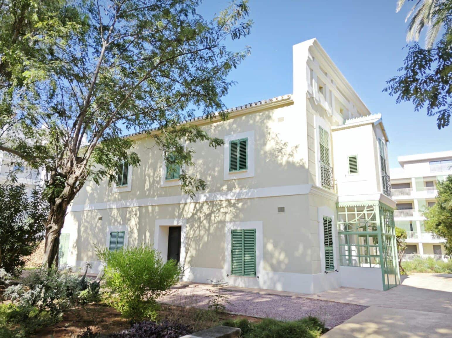 2 bedroom Apartment for sale in Denia with pool garage - € 419,000 (Ref: 9583428)