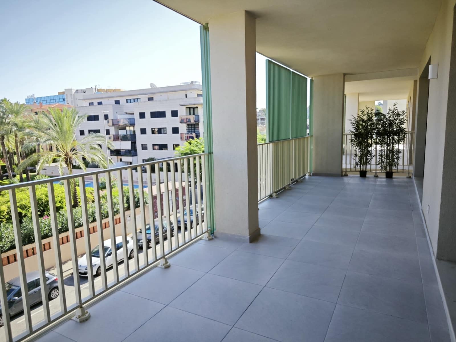 2 bedroom Apartment for sale in Denia with pool garage - € 419,000 (Ref: 9583428)