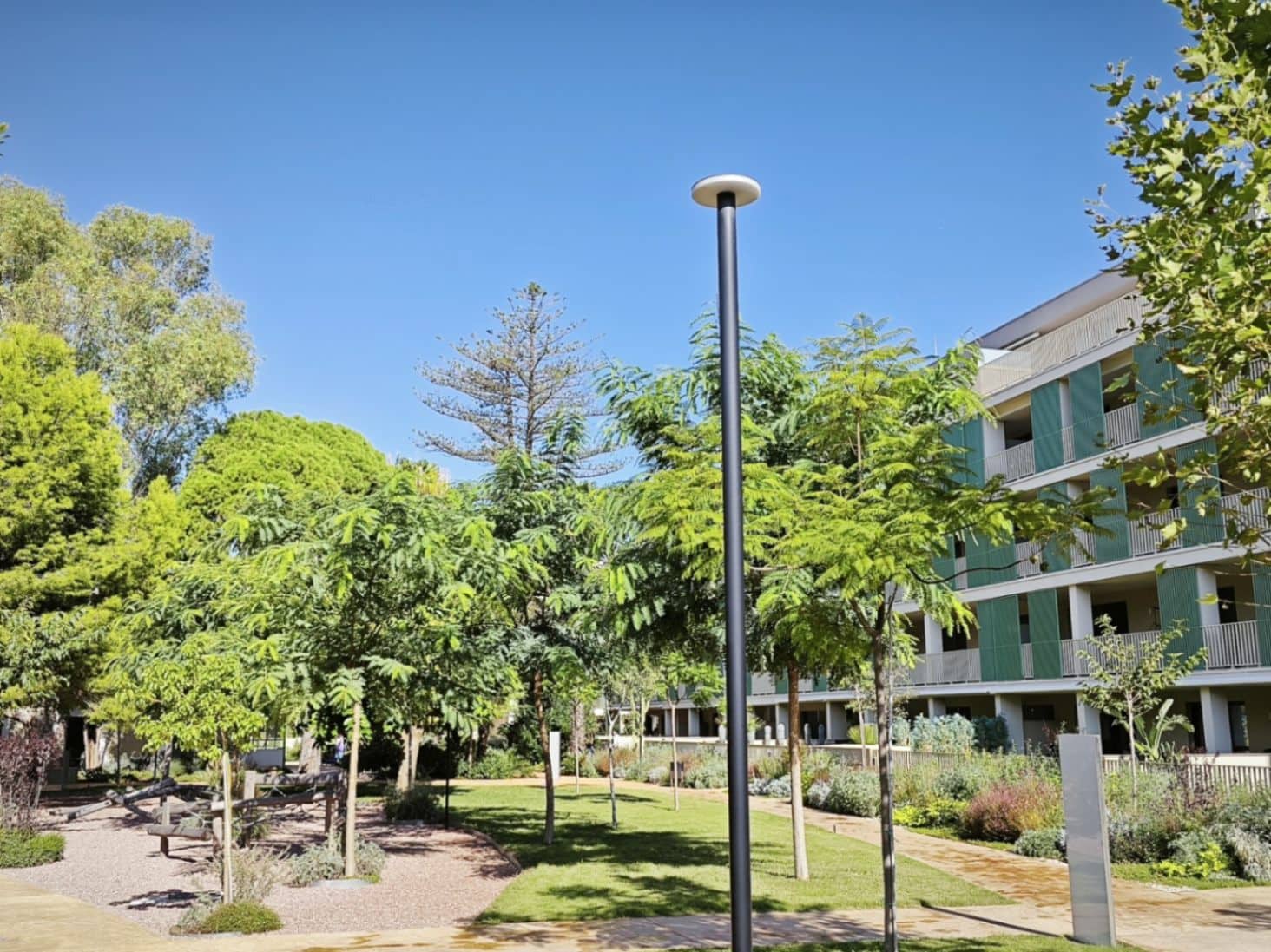 2 bedroom Apartment for sale in Denia with pool garage - € 419,000 (Ref: 9583428)