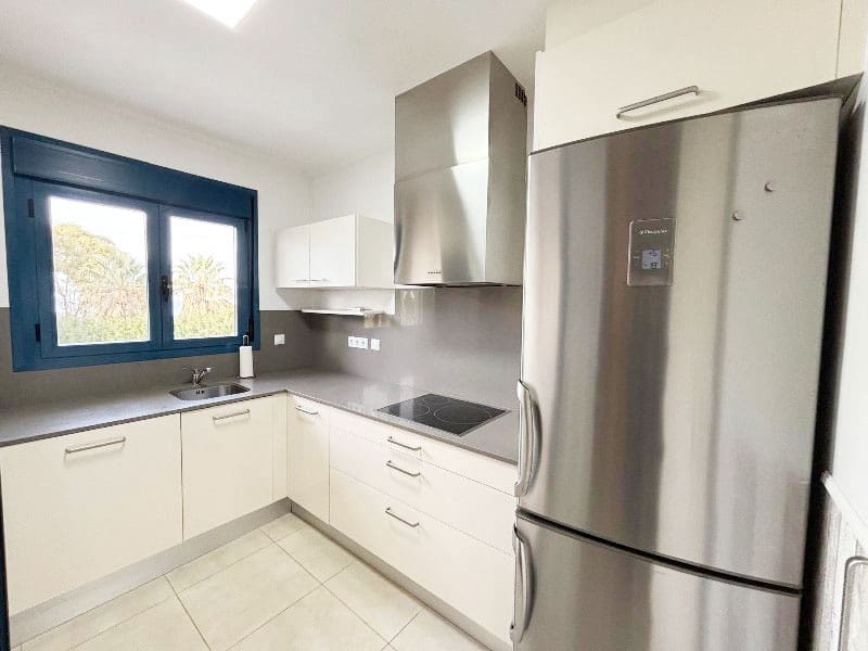 2 quarto Apartamento para venda em Denia com piscina garagem - 385 000 € (Ref: 9693237)