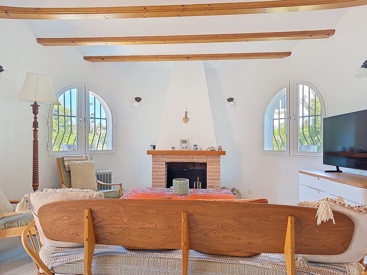 3 bedroom Villa for sale in Denia with pool garage - € 499,000 (Ref: 9713565)