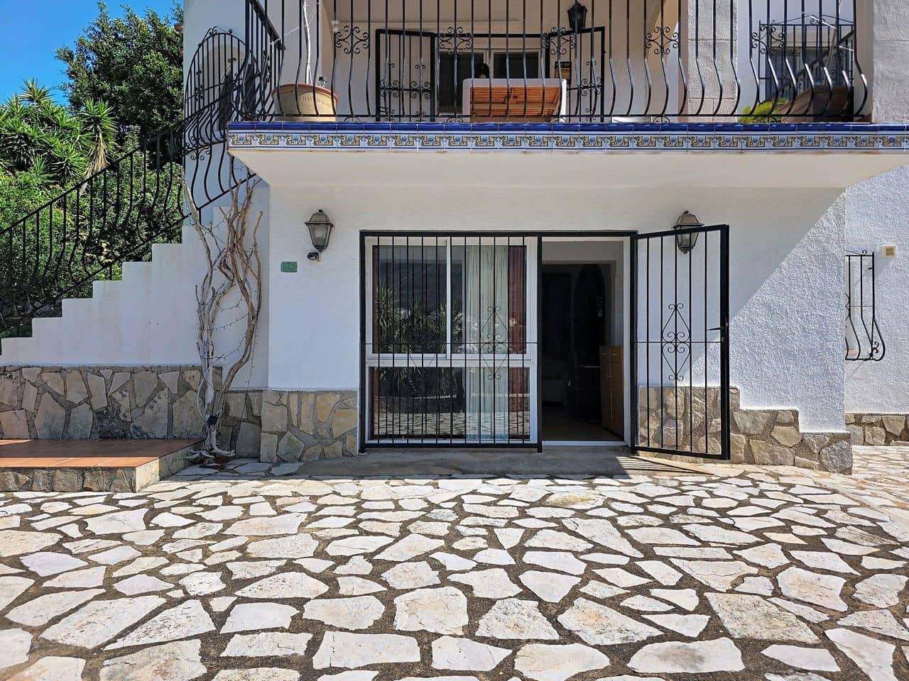 3 bedroom Villa for sale in Denia with pool garage - € 499,000 (Ref: 9713565)