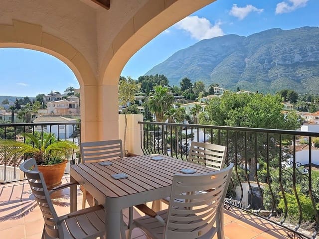 3 quarto Moradia para venda em El Montgó, Dénia com piscina garagem - 499 000 € (Ref: 9713565)