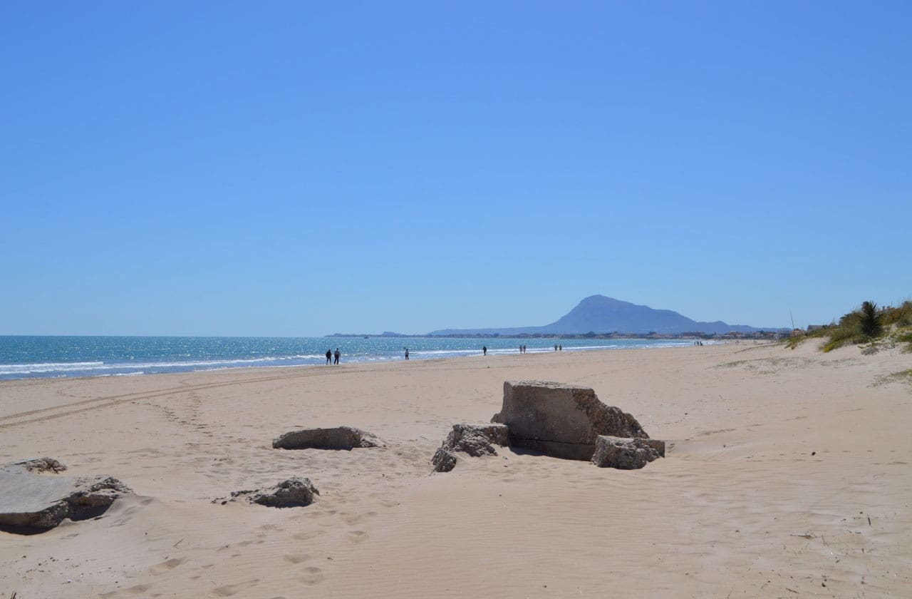 2 bedroom Apartment for sale in Denia with pool garage - € 230,000 (Ref: 9789462)