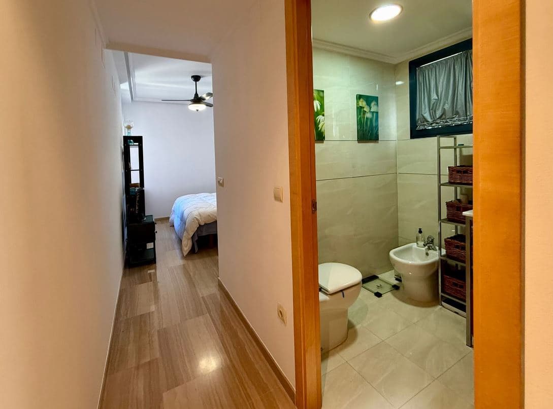 3 bedroom Apartment for sale in Denia with pool garage - € 399,000 (Ref: 9789463)