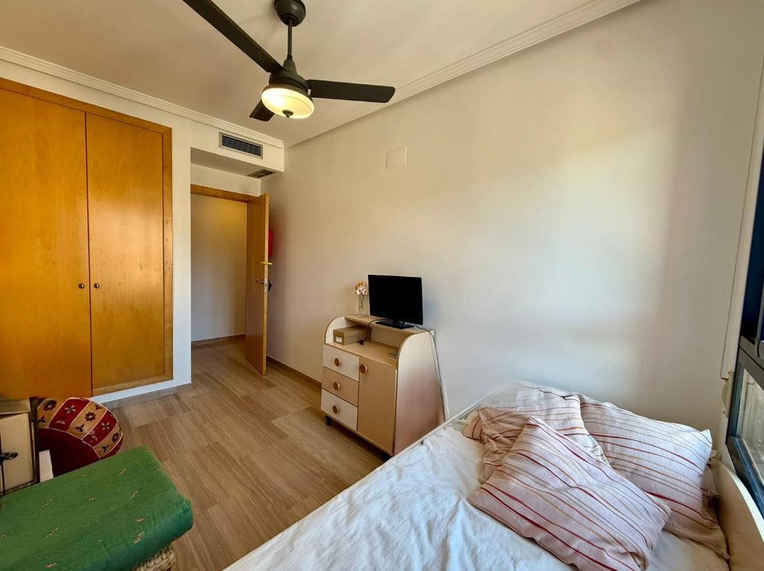 3 bedroom Apartment for sale in Denia with pool garage - € 399,000 (Ref: 9789463)