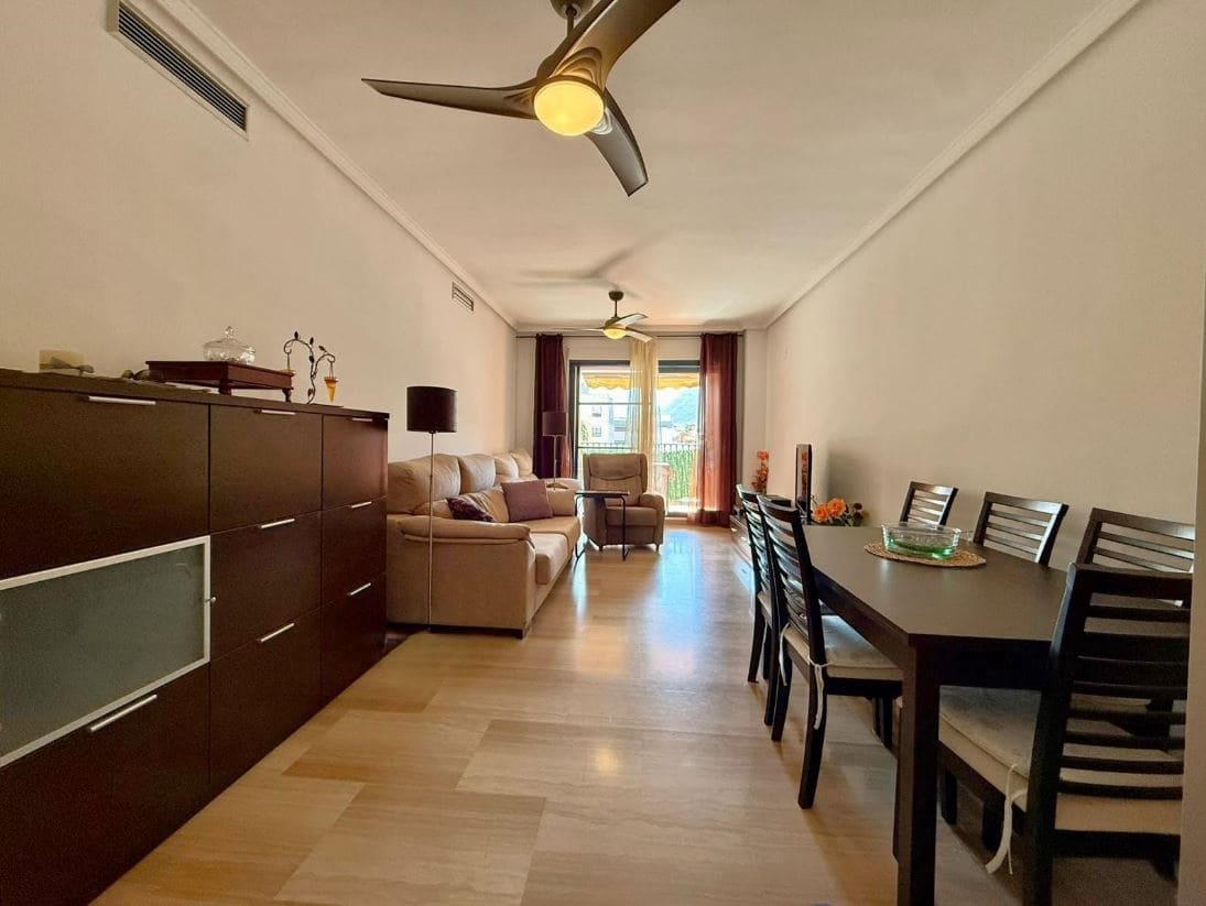 3 bedroom Apartment for sale in Denia with pool garage - € 399,000 (Ref: 9789463)