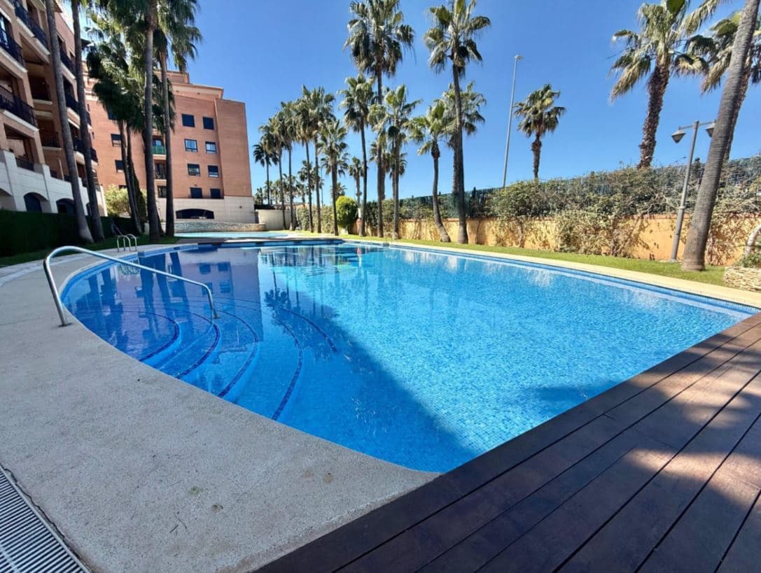 3 bedroom Apartment for sale in Denia with pool garage - € 399,000 (Ref: 9789463)