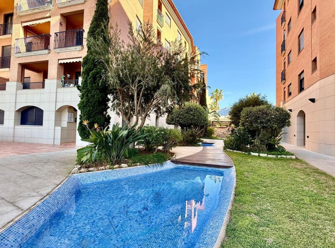 3 bedroom Apartment for sale in Denia with pool garage - € 399,000 (Ref: 9789463)