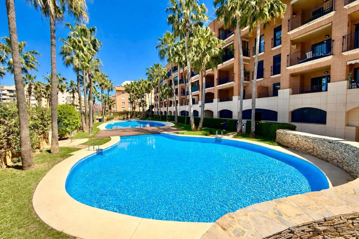 3 bedroom Apartment for sale in Denia with pool garage - € 399,000 (Ref: 9789463)