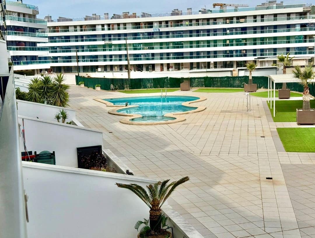 2 makuuhuone Huoneisto myytävänä paikassa Denia mukana uima-altaan 
autotalli - 350 000 € (Ref: 9805790)