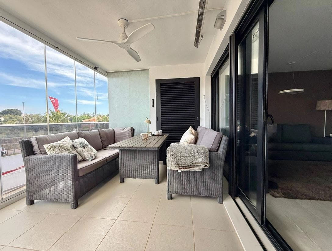 2 makuuhuone Huoneisto myytävänä paikassa Denia mukana uima-altaan 
autotalli - 350 000 € (Ref: 9805790)