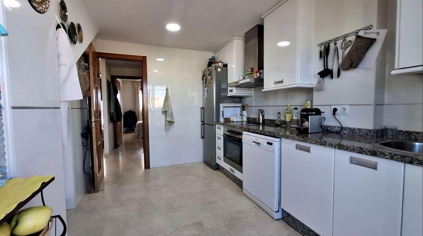 3 bedroom Apartment for sale in Denia with pool garage - € 510,000 (Ref: 9849938)
