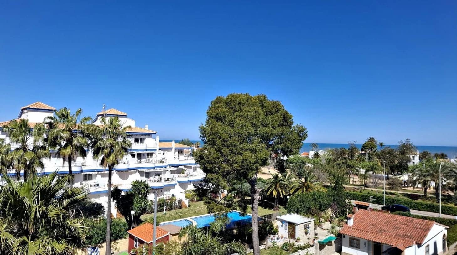 3 bedroom Apartment for sale in Denia with pool garage - € 510,000 (Ref: 9849938)