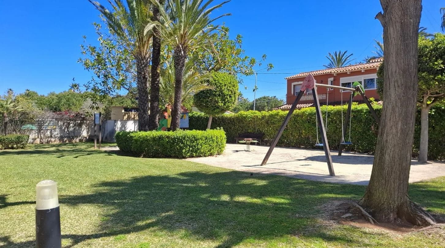 3 bedroom Apartment for sale in Denia with pool garage - € 510,000 (Ref: 9849938)