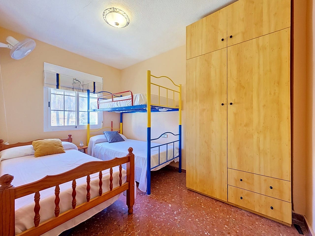2 soveværelse Lejlighed til salg i Denia med swimmingpool garage - € 219.000 (Ref: 9852167)