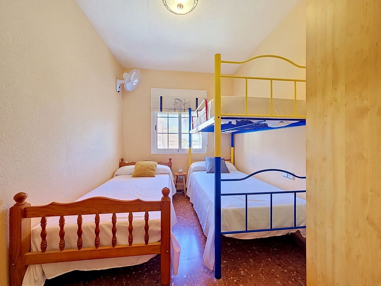 2 soveværelse Lejlighed til salg i Denia med swimmingpool garage - € 219.000 (Ref: 9852167)