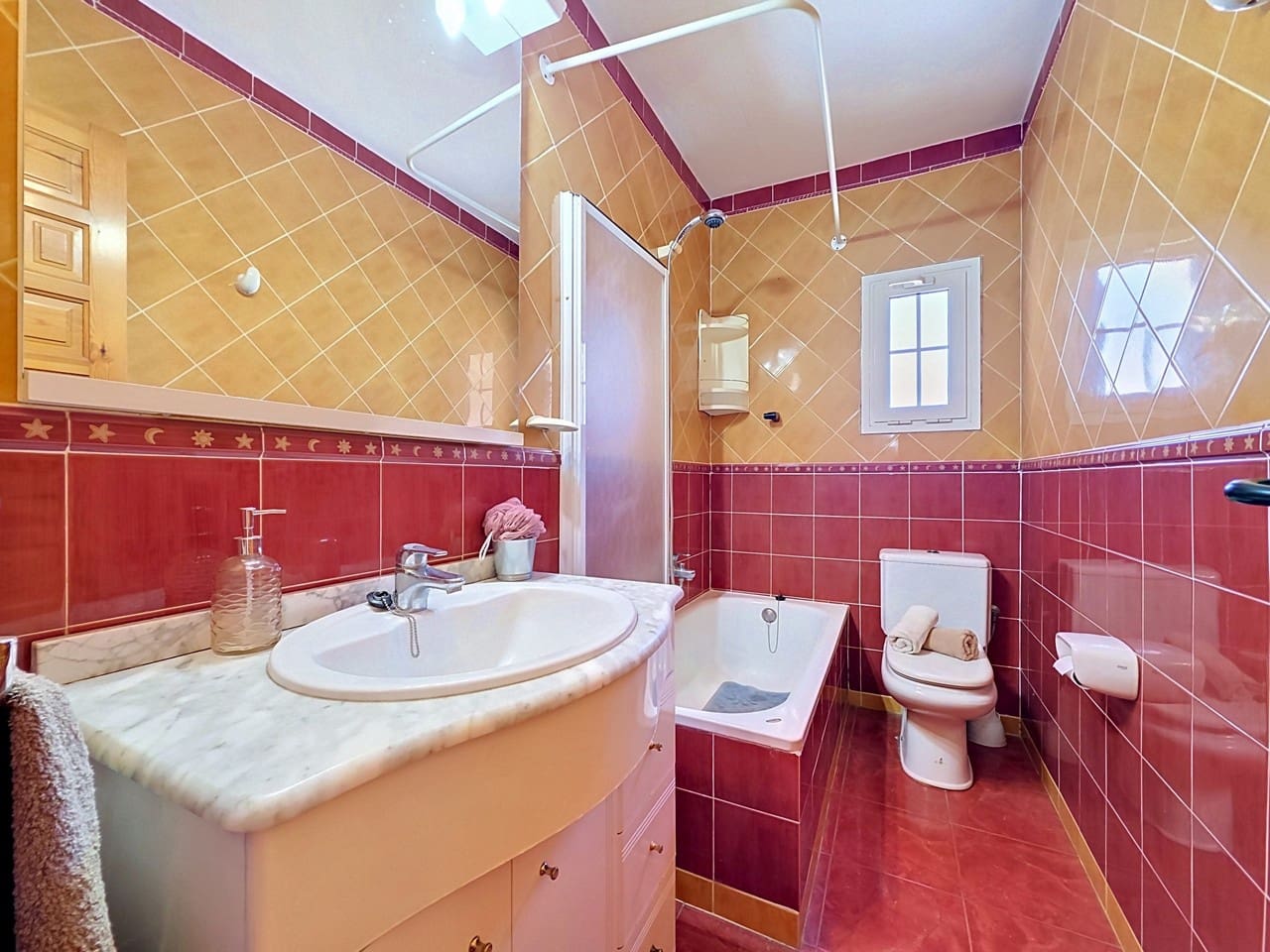 2 soveværelse Lejlighed til salg i Denia med swimmingpool garage - € 219.000 (Ref: 9852167)