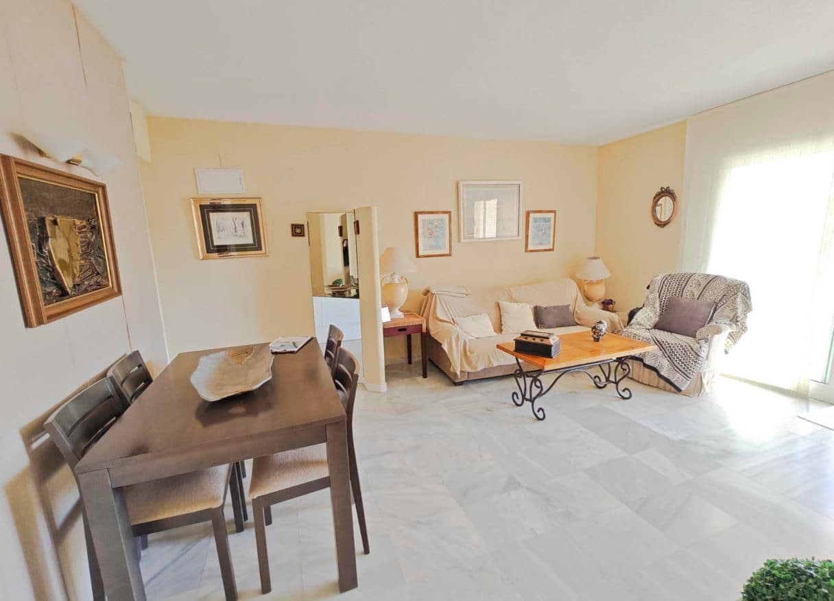 2 slaapkamer Appartement te koop in Denia met zwembad - € 449.000 (Ref: 9891355)
