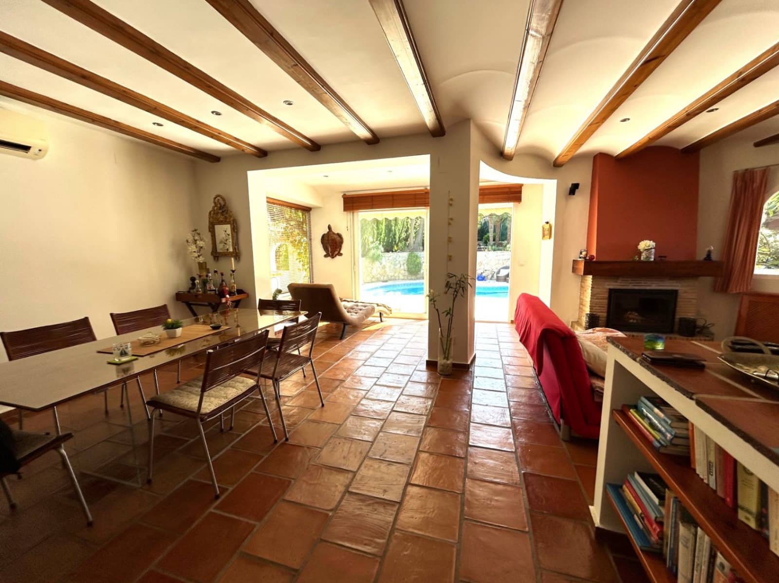 3 chambre Villa/Maison à vendre à Denia avec piscine - 549 000 € (Ref: 9893004)