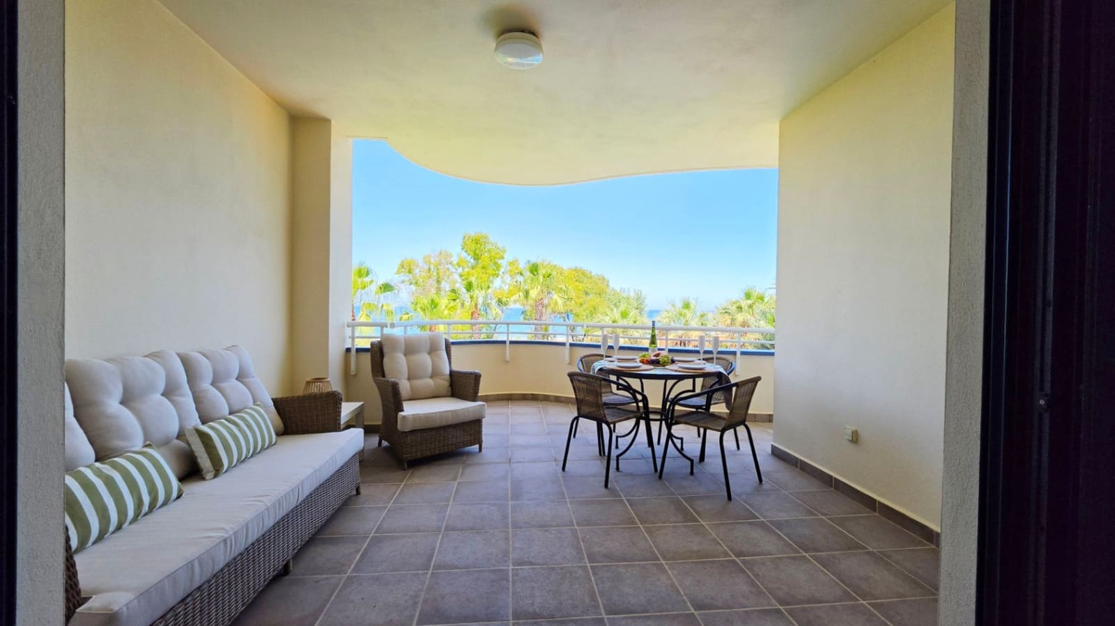 2 sypialnia Apartament na sprzedaż w Denia z basenem garażem - 395 000 € (Ref: 9919181)