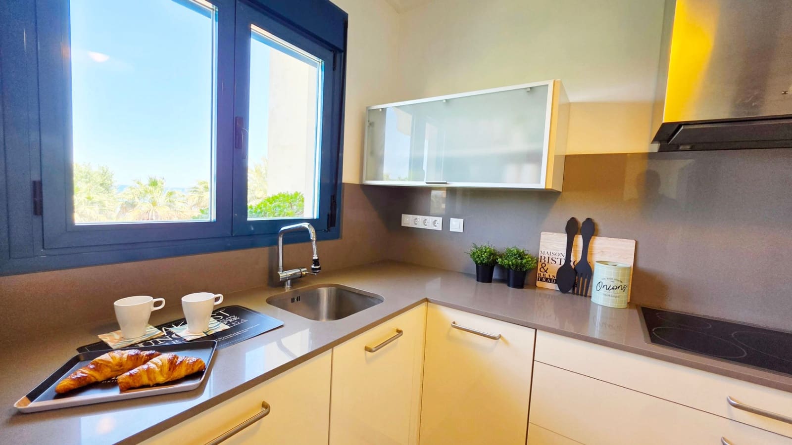 2 sypialnia Apartament na sprzedaż w Denia z basenem garażem - 395 000 € (Ref: 9919181)