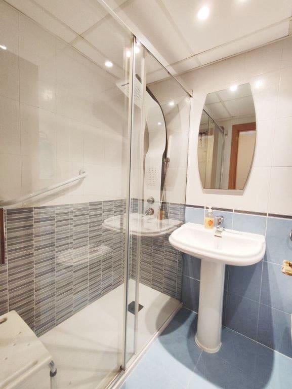 2 soveværelse Lejlighed til salg i Denia med swimmingpool garage - € 330.000 (Ref: 9932211)