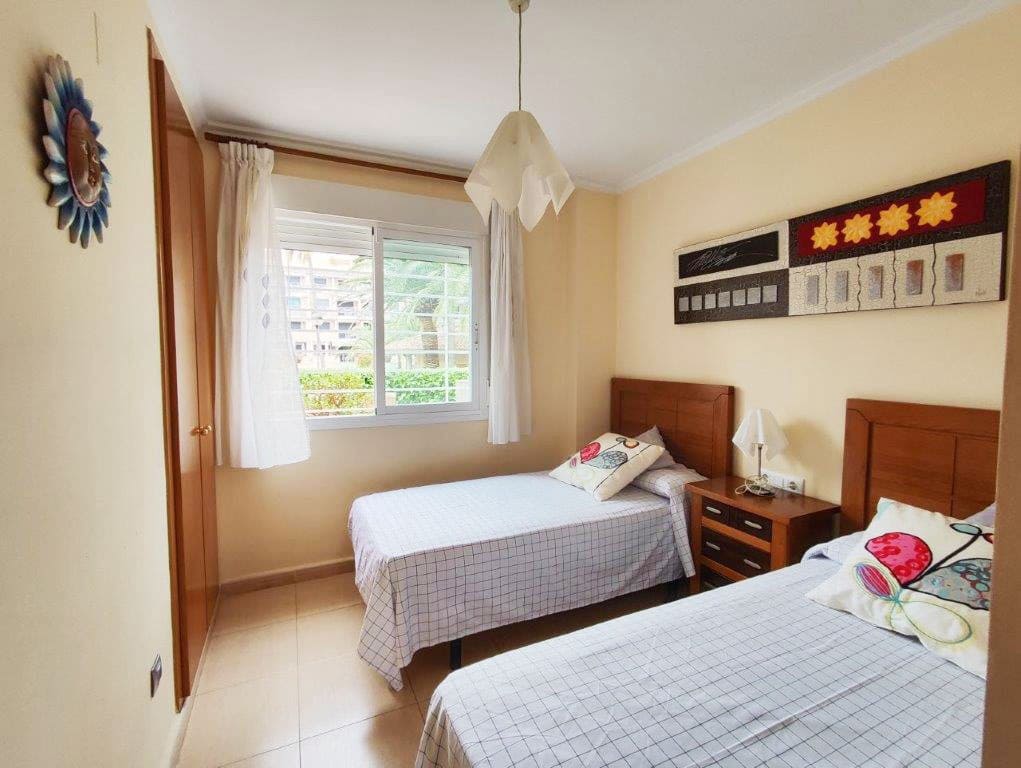 2 soveværelse Lejlighed til salg i Denia med swimmingpool garage - € 330.000 (Ref: 9932211)