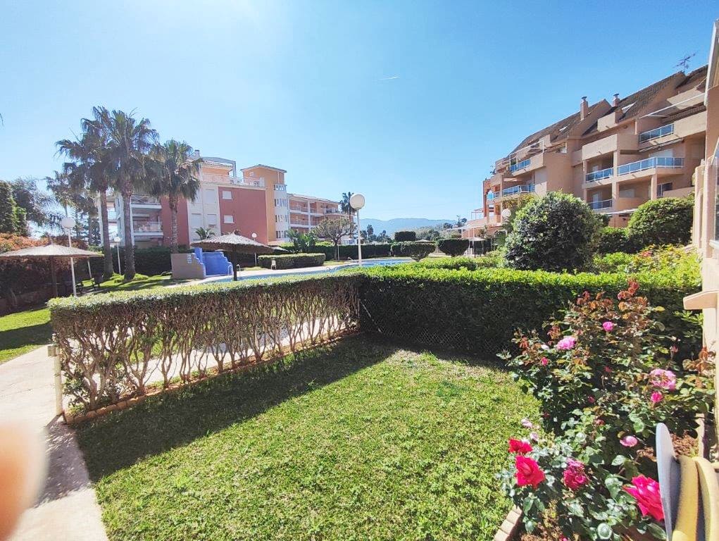 2 soveværelse Lejlighed til salg i Denia med swimmingpool garage - € 330.000 (Ref: 9932211)