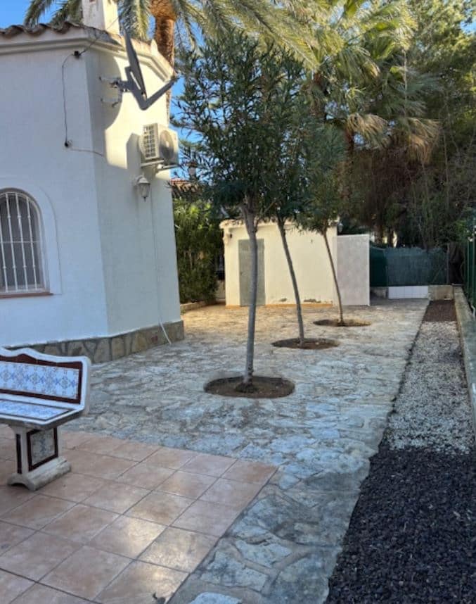 2 chambre Villa/Maison à vendre à Denia - 330 000 € (Ref: 9965830)