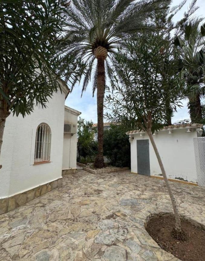 2 chambre Villa/Maison à vendre à Denia - 330 000 € (Ref: 9965830)