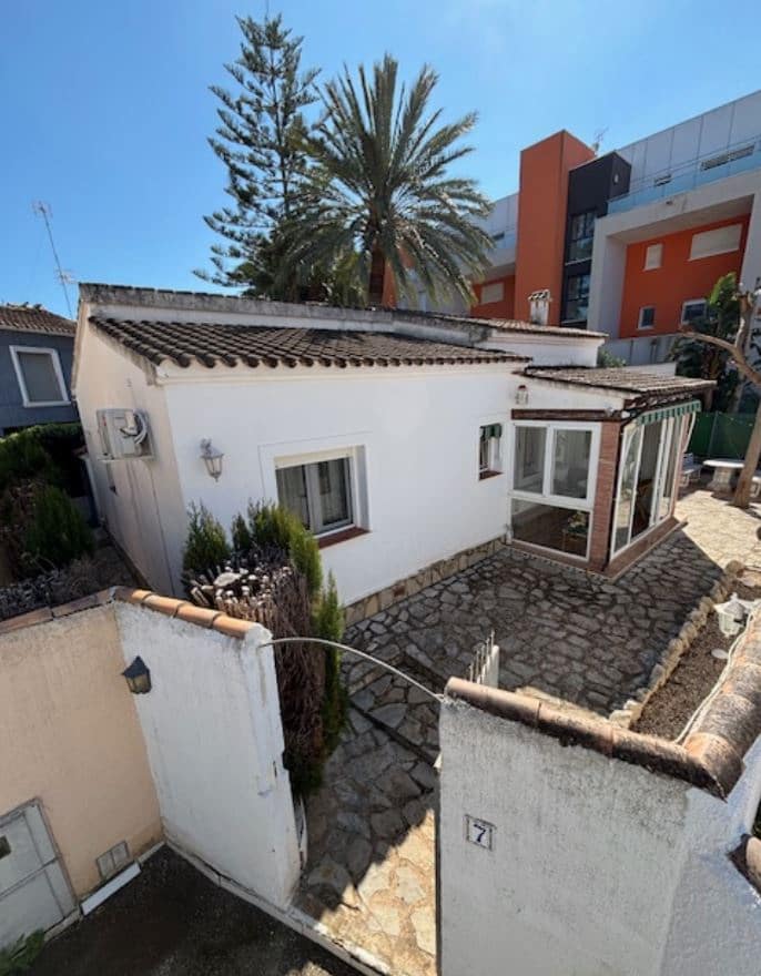 2 chambre Villa/Maison à vendre à Denia - 330 000 € (Ref: 9965830)