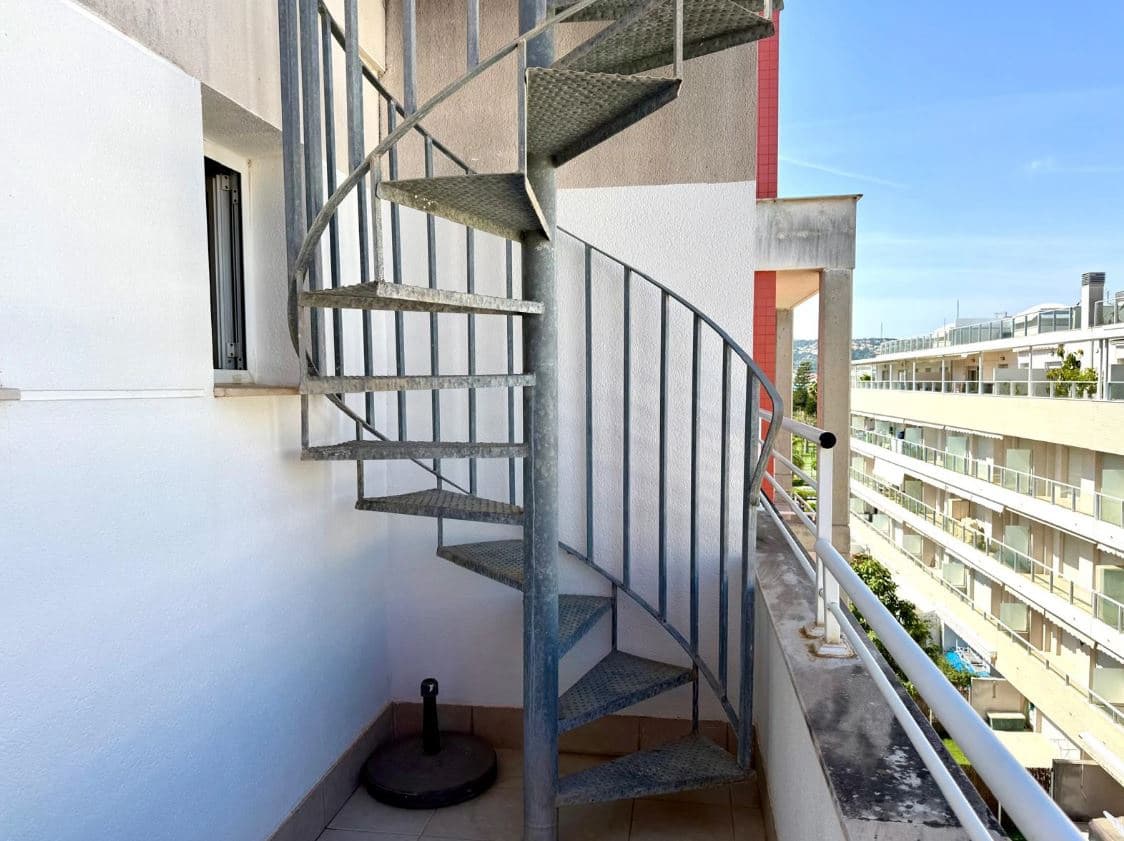 2 chambre Penthouse à vendre à Denia avec piscine garage - 360 000 € (Ref: 9965831)