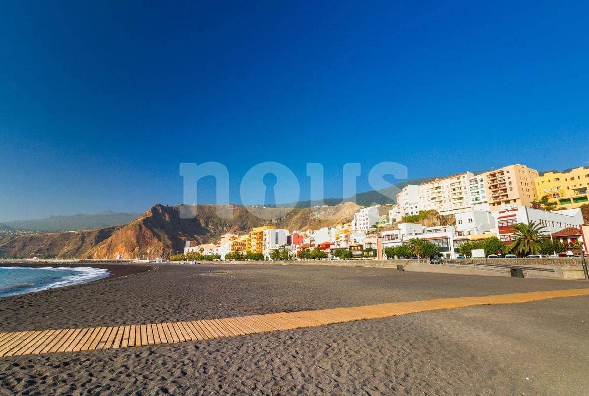 Building Plot for sale in Santa Cruz de la Palma - € 850,000 (Ref: 10012467)
