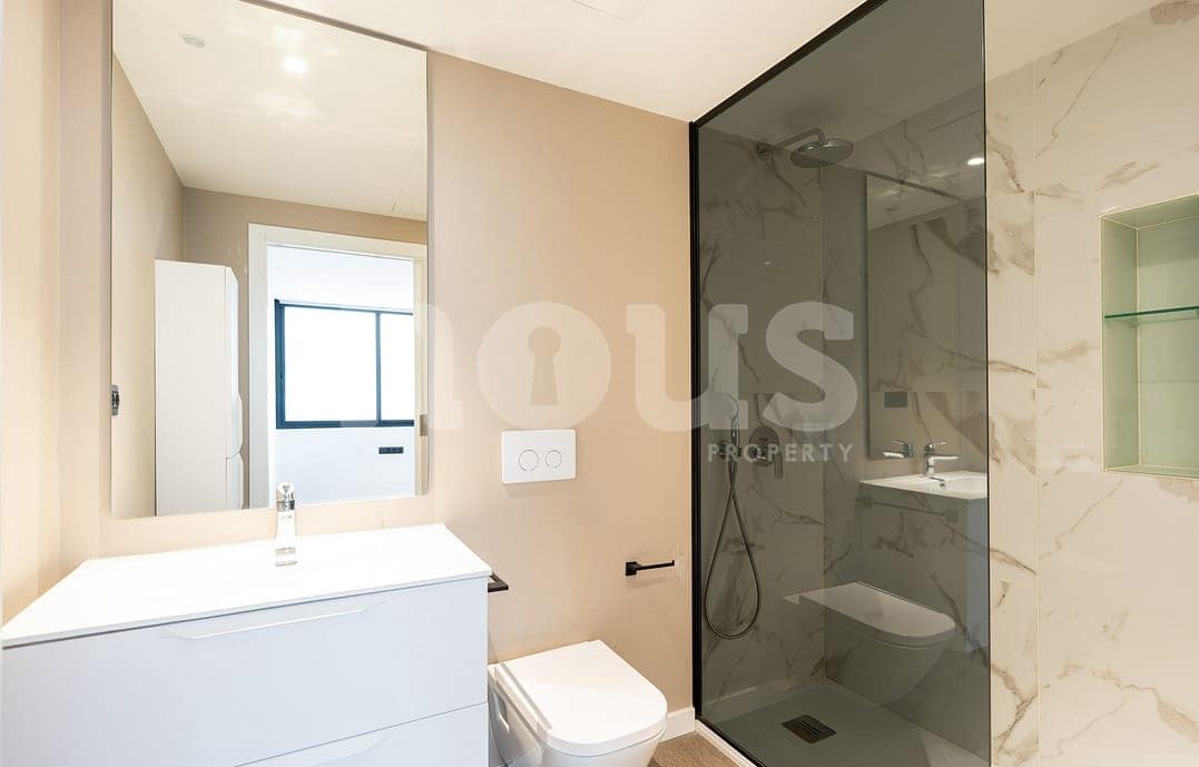 3 bedroom Apartment for sale in Anaza with garage - € 850,000 (Ref: 10044082)