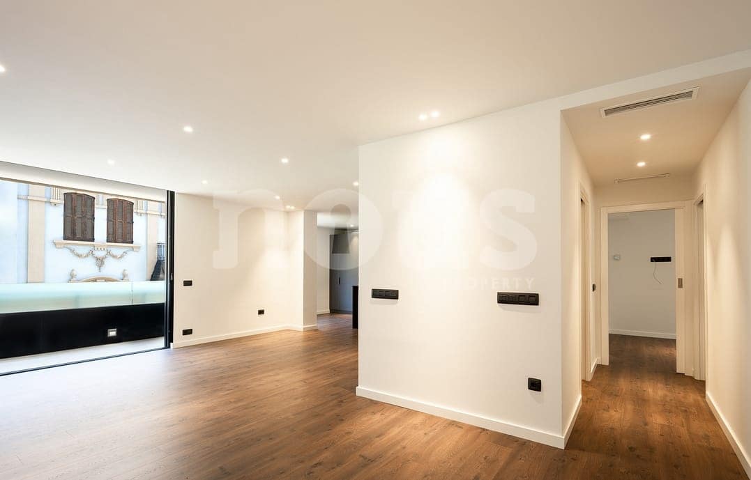 3 bedroom Apartment for sale in Anaza with garage - € 850,000 (Ref: 10044082)