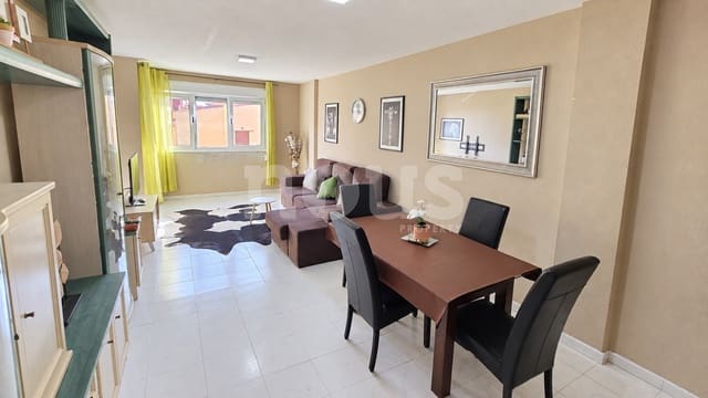 3 Zimmer Apartment zu verkaufen in El Medano, Granadilla de Abona mit Garage - 349.000 € (Ref: 10065087)
