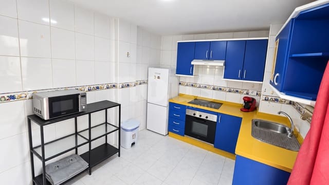3 Zimmer Apartment zu verkaufen in El Medano, Granadilla de Abona mit Garage - 349.000 € (Ref: 10065087)