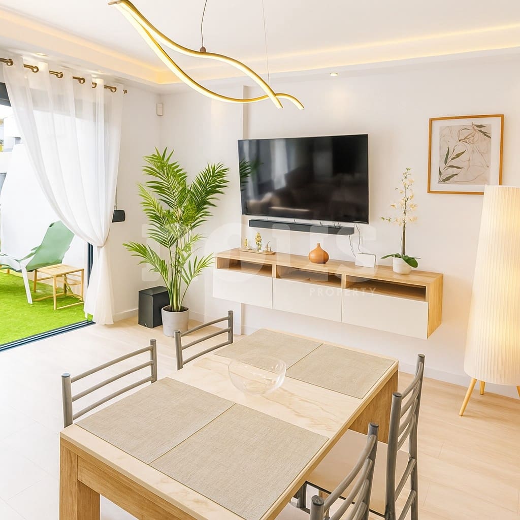 2 soverom Leilighet til salgs i Costa del Silencio med svømmebasseng - € 279 000 (Ref: 10074637)