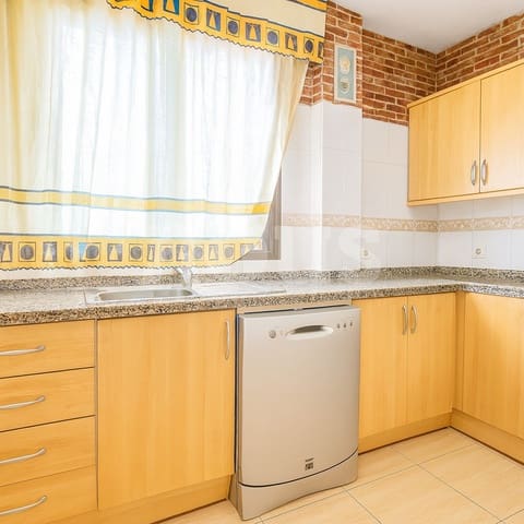 3 slaapkamer Appartement te koop in Cabo Blanco, Arona - € 255.000 (Ref: 10085442)